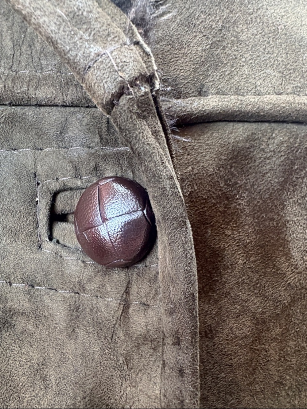 Vintage Suede Shearling Coat – Made in England - Picture 10 of 12